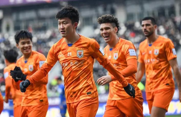 Kaiyun sport-鲁能为何本赛季阵容补强至今零引援，背后原因找到了，引发热议